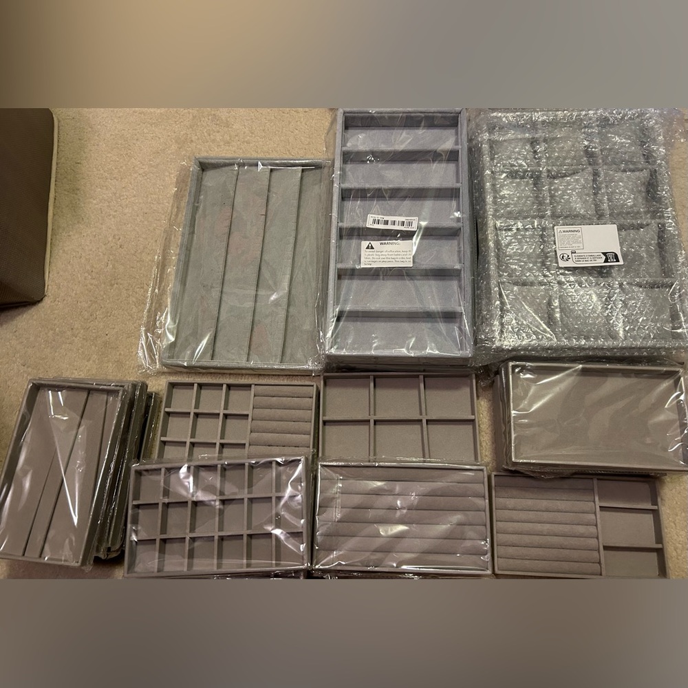 Jewelry & accessories trays NWT